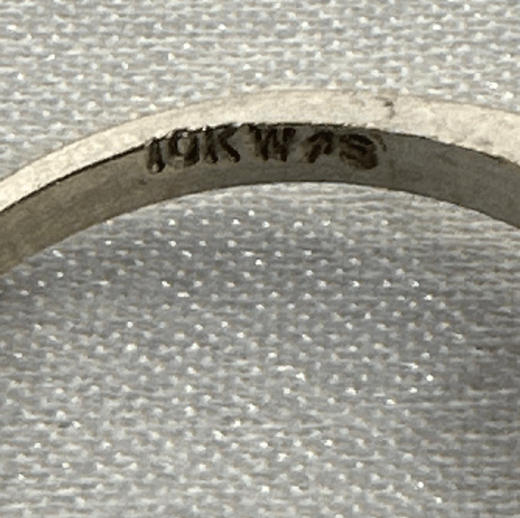 Two Interconnected Hearts on a 10K White Gold Antique Ring