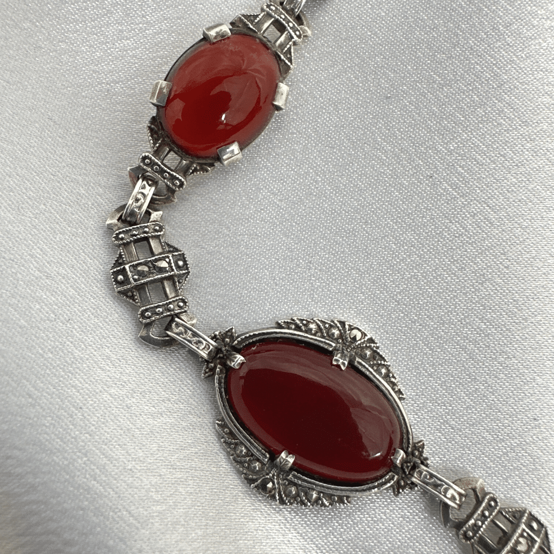 Carnelian Agate Vintage Bracelet - Stones