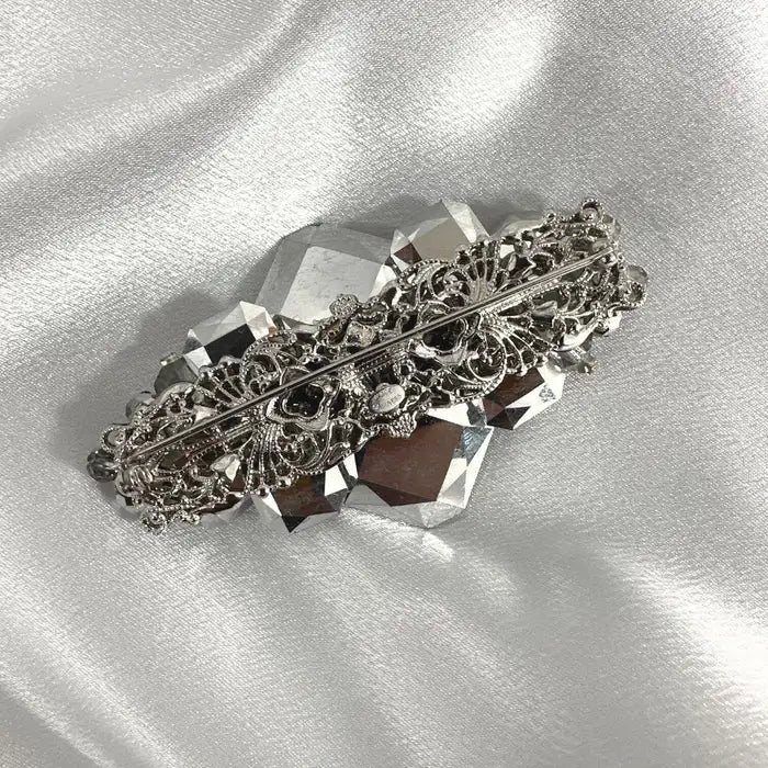 Signed Alice Caviness Fashion Brooch Beautiful Vintage Stunning Glass Brooch