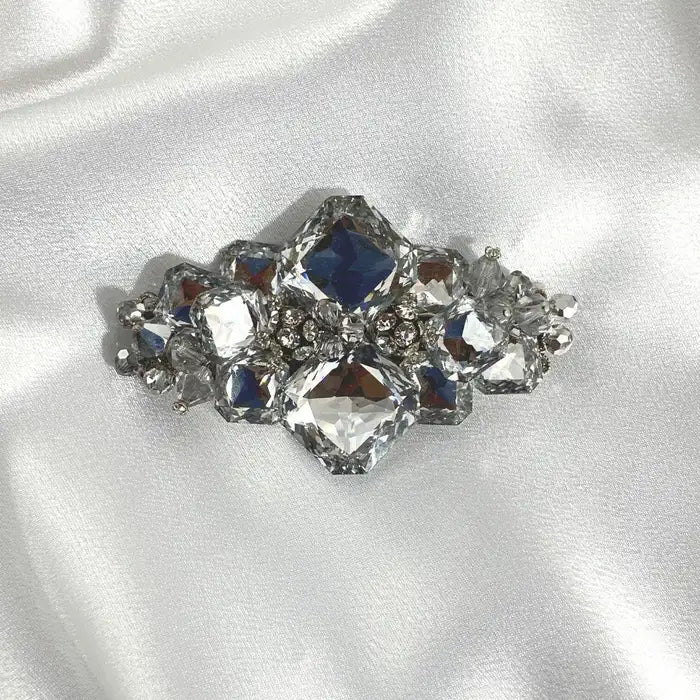 Signed Alice Caviness Fashion Brooch Beautiful Vintage Stunning Glass Brooch