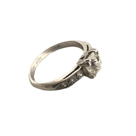 White Gold Antique Ring with Diamonds - Main Image