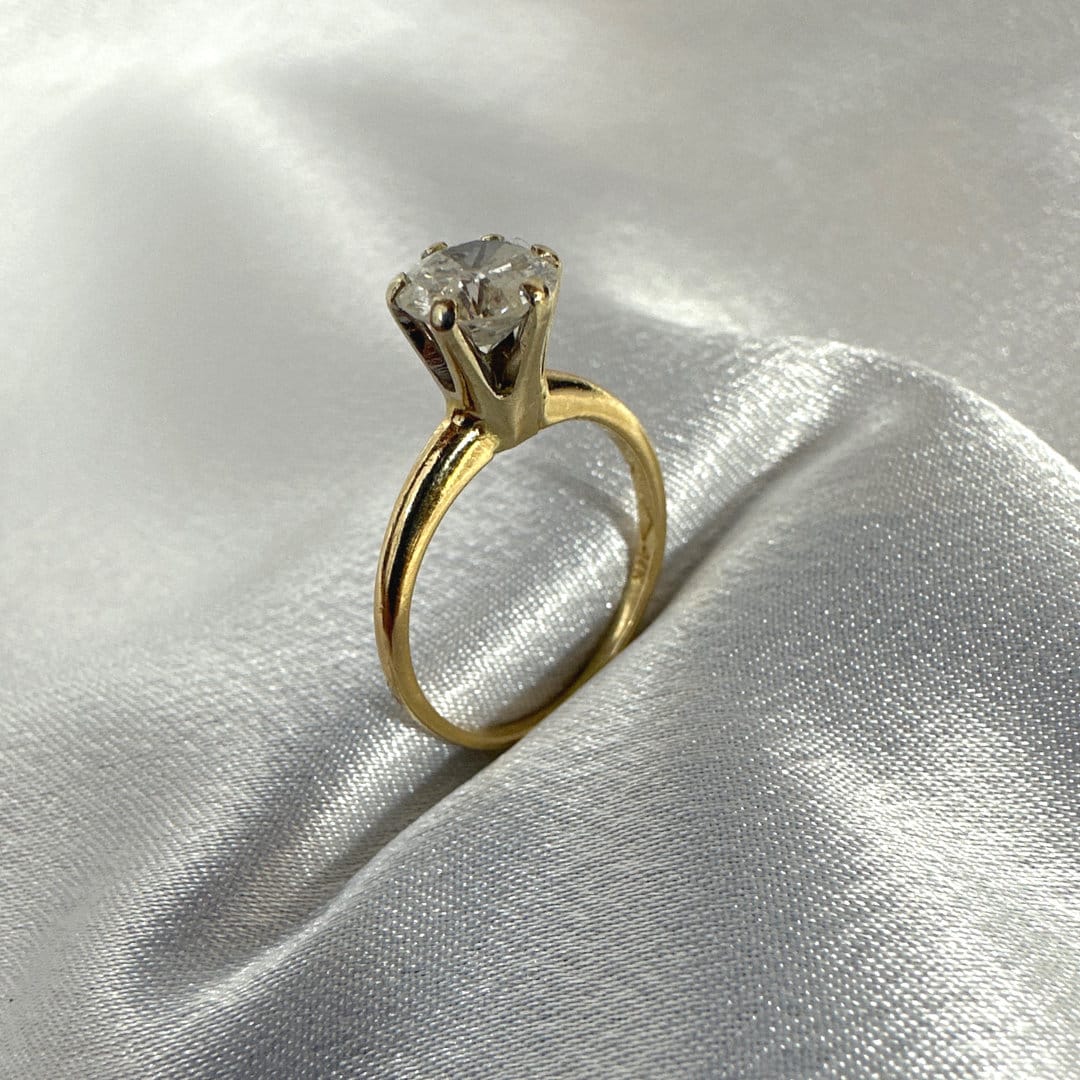 Size 6 Antique 14K Yellow Gold Crown Ring with Diamond. Regal Vintage Elegance