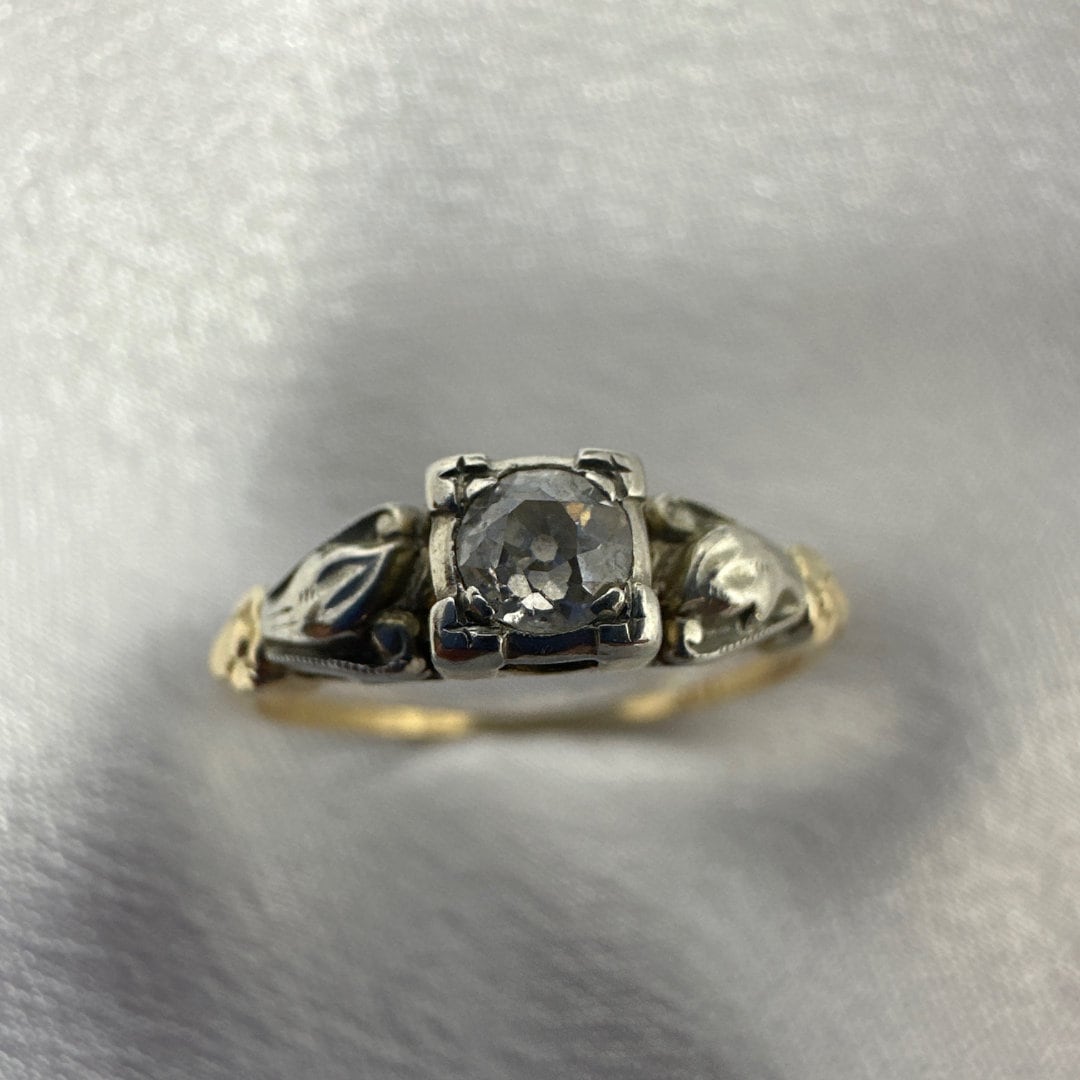 Size 6 Antique 14K Yellow Gold Ring with White Gold Accent & 0.30 CT Diamond – Elegant Vintage Jewelry for Women