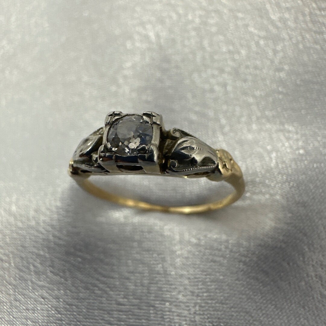 Size 6 Antique 14K Yellow Gold Ring with White Gold Accent & 0.30 CT Diamond – Elegant Vintage Jewelry for Women