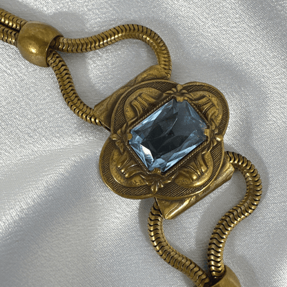 Antique Cut Glass Bronze Bracelet - Vintage Beauty with Exquisite Glass Detailing image 3