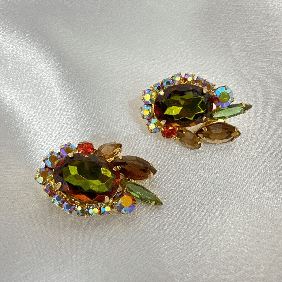 Vintage Earrings Unsigned Julianna Beautiful Red, Brown & Green Rhinestone Fashion Earrings Clip on image 0