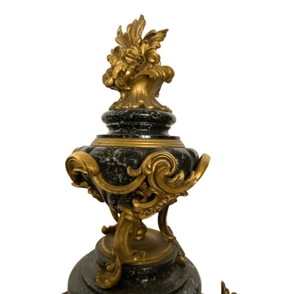 Bronze Antique Tiffany Clock - Spindle Detail