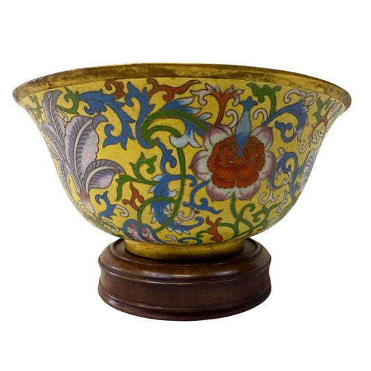 Chinese Floral Design Decorative Enamel Bowl with Cloisonné Decoration