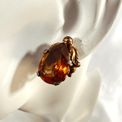Signed Cini Sterling  Silver Beautiful Orange Crystal Vintage - Single Earring on Mannequin