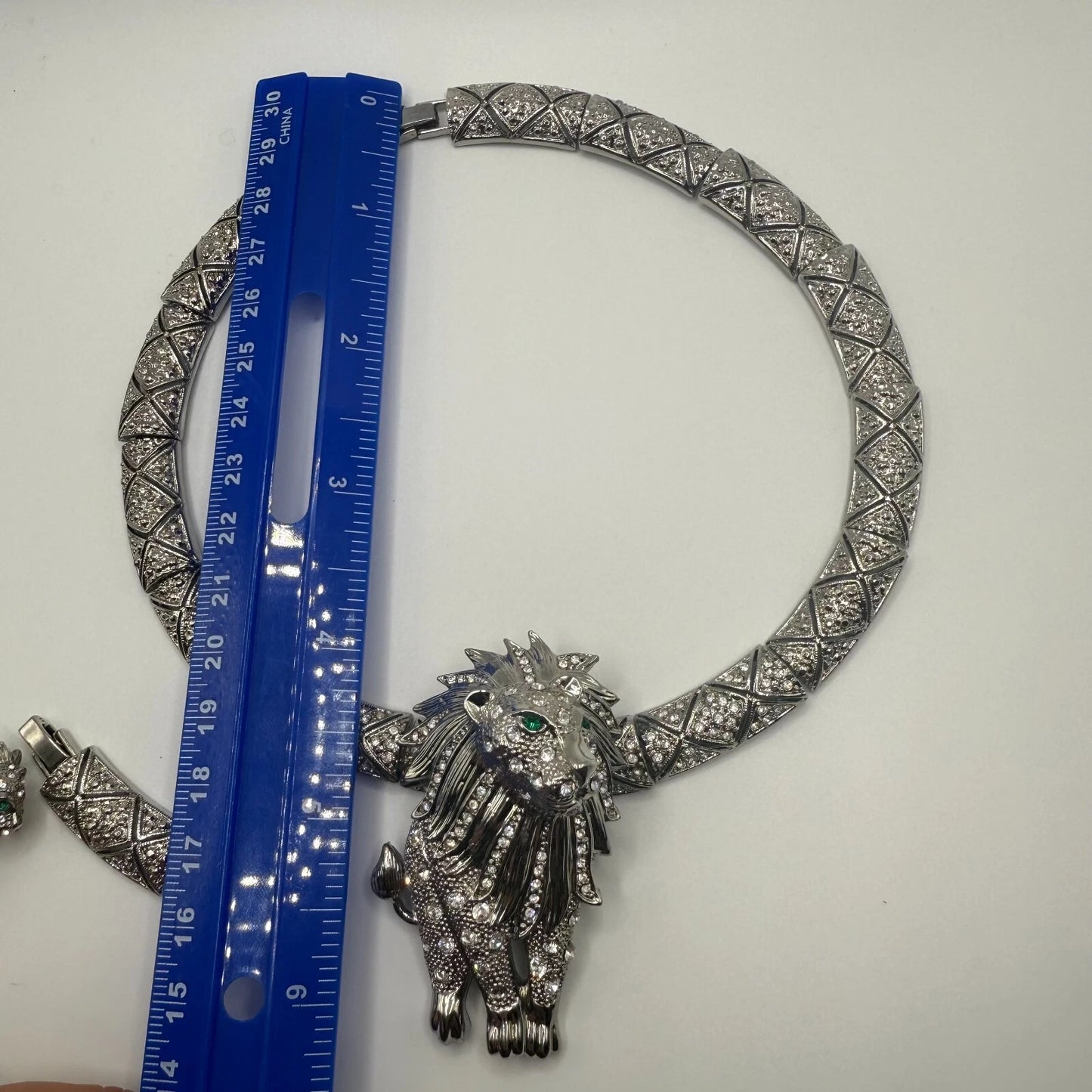 Bold Lion Head Necklace & Earring Set – Joan Rivers Style, Unsigned