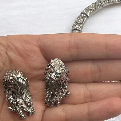 Bold Lion Head Necklace & Earring Set – Joan Rivers Style, Unsigned