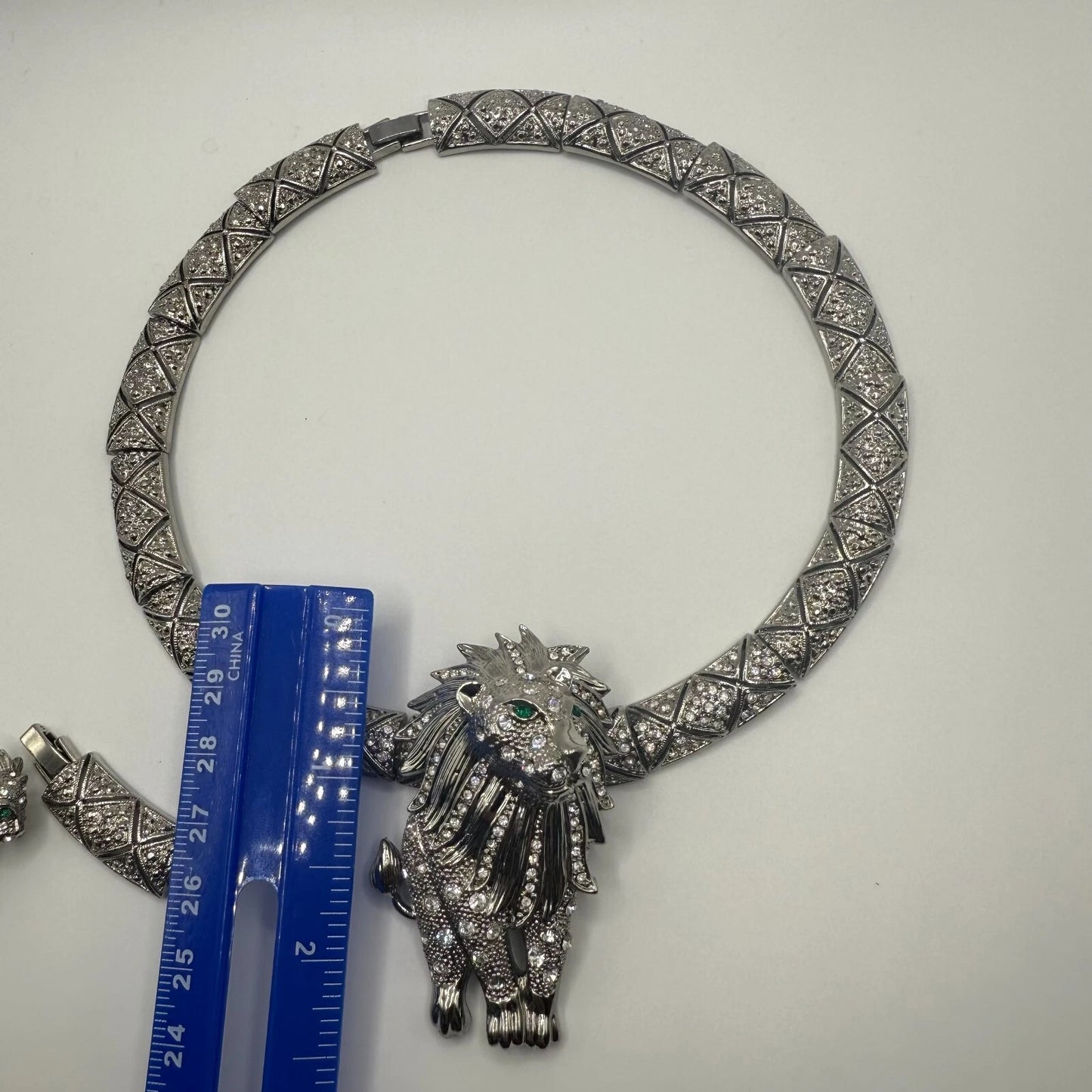 Bold Lion Head Necklace & Earring Set – Joan Rivers Style, Unsigned